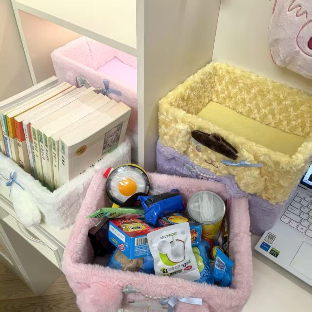 かわいいハローキティのぬいぐるみ収納ボックス。女の子向けのデ - Japanese Snacks のレビューと価格