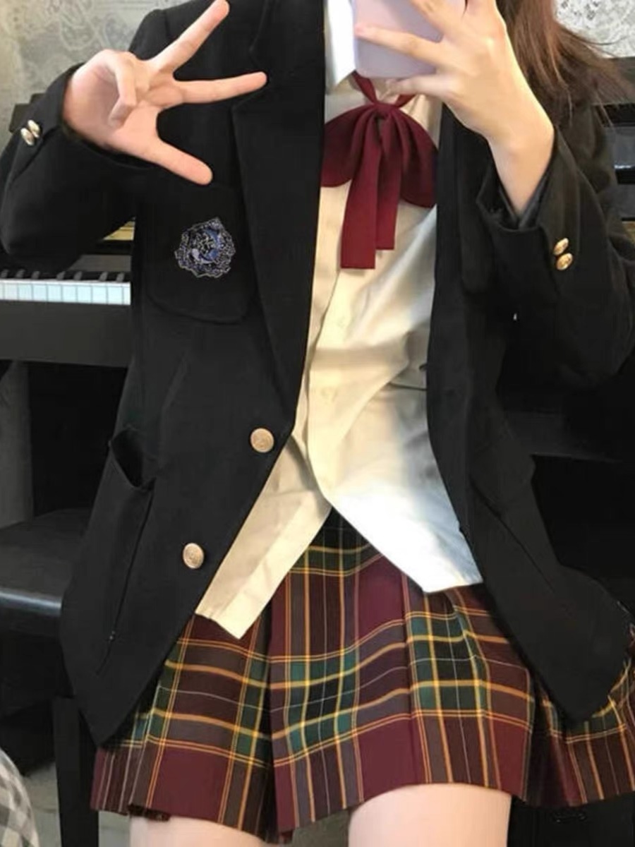 秋冬茶色の女性用学生服セット プリーツスカートとスーツジャケ - Japanese Tea のレビューと価格